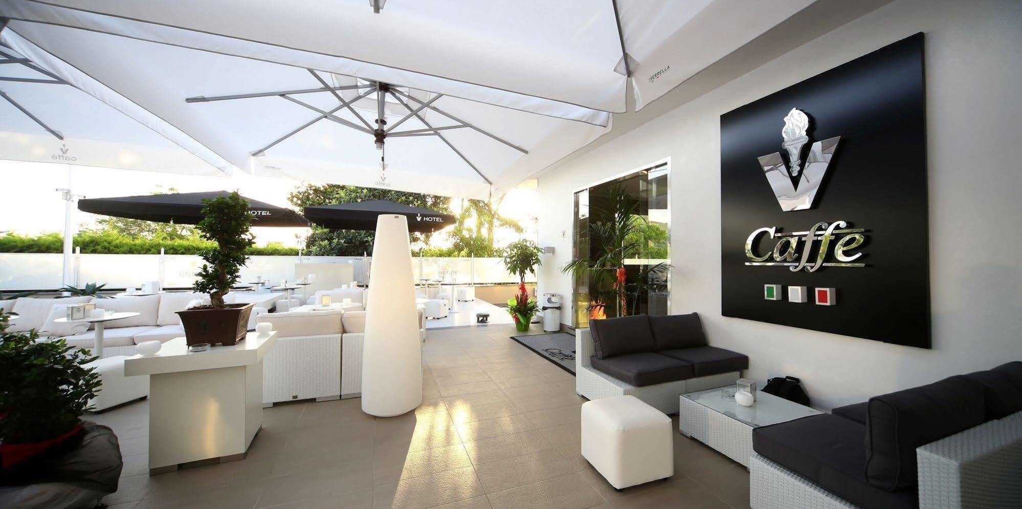 Victoria Hotel Pomigliano d'Arco Exterior photo